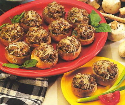 Recette de champignons farcis au jambon, olives noires et mozzarella