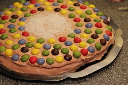 Recette de gâteau d'anniversaire aux deux chocolats et coco