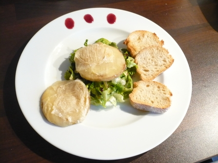 Recette salade de chèvre chaud aux pommes (salade basique)