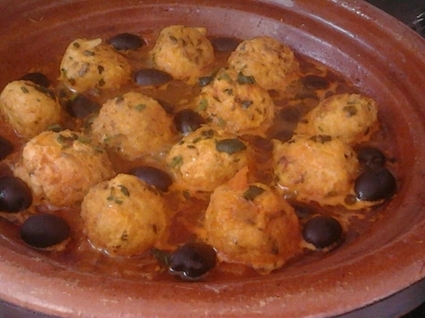 Recette de tajine de boulettes de poulet aux olives