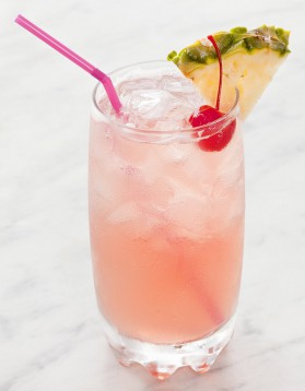 Cocktail rose spritzer au vin rosé pour 1 personne