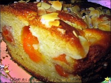 Recette de gâteau au yaourt aux abricots et à la lavande