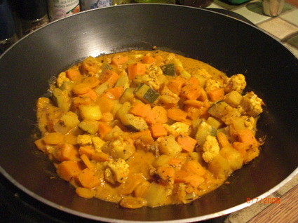 Recette de curry de légumes à la crème de coco et citrons verts