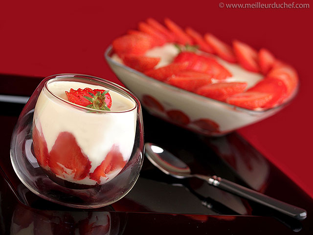 Tiramisu aux fraises  recette de cuisine  meilleurduchef.com