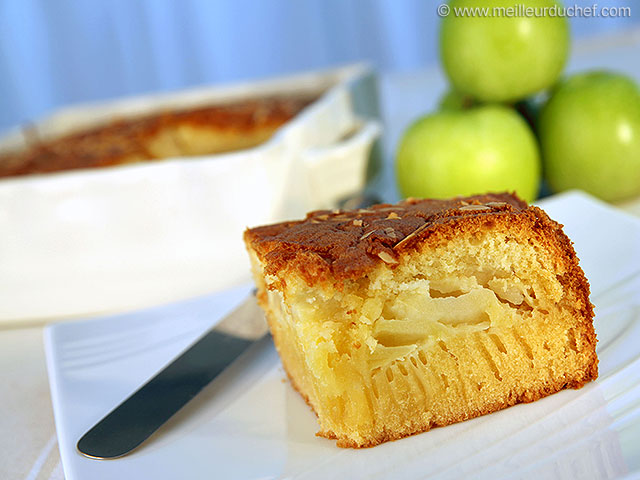 Gâteau aux pommes  la recette avec photos  meilleurduchef.com
