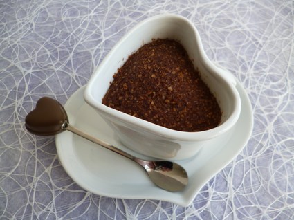 Recette de mugcake caramel cacao au son d'avoine avec yaourt de ...