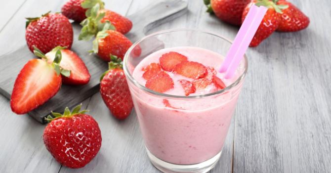 Recette de milk shake léger à la fraise
