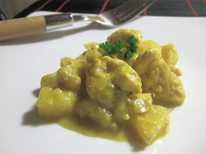 Recette de curry de poulet à l'ananas et au lait de coco