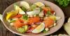 Recette de salade citronnée aux légumes croquants et aux oeufs durs