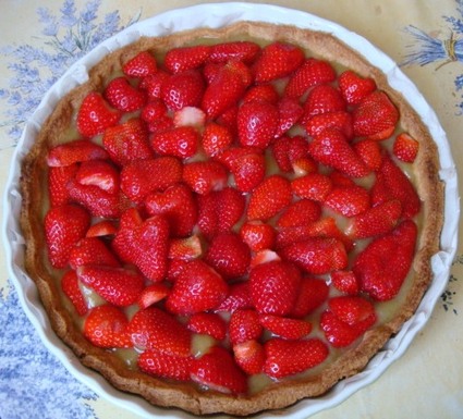 Recette de tarte aux fraises et compote de rhubarbe