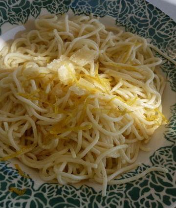 Spaghetti au citron et parmesan rapide