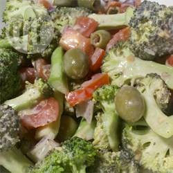 Recette la salade de brocolis de mardi – toutes les recettes ...