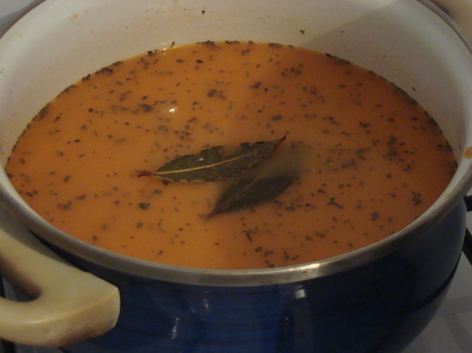 Recette de soupe tomate-basilic