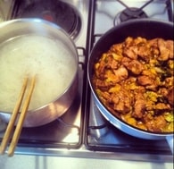 Recette de poulet au curry et chou romanesco
