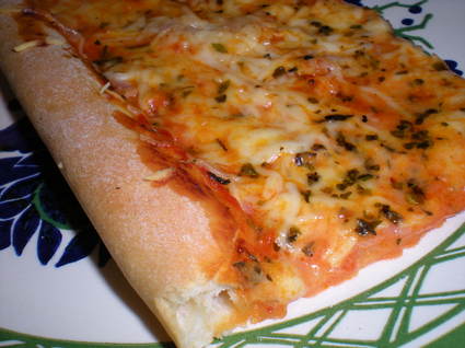 Recette de pizza jambon-fromage