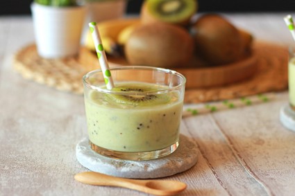 Recette de smoothie onctueux banane  coco  kiwi