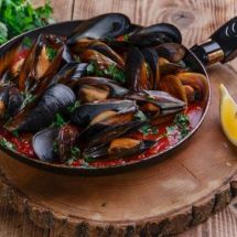 Moules tomate basilic