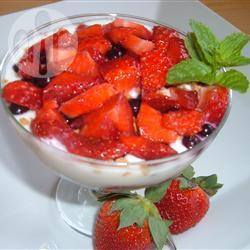 Recette fraises et myrtilles au fromage blanc – toutes les recettes ...