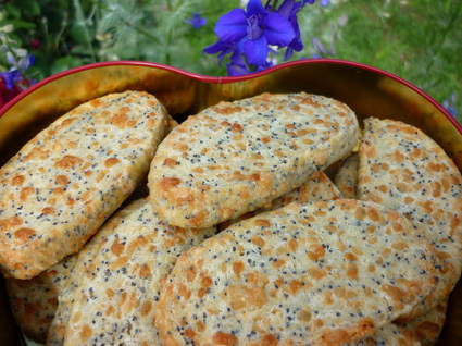 Recette de biscuits au comté et graines de pavot