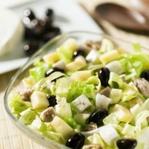 Salade aux pommes et olives