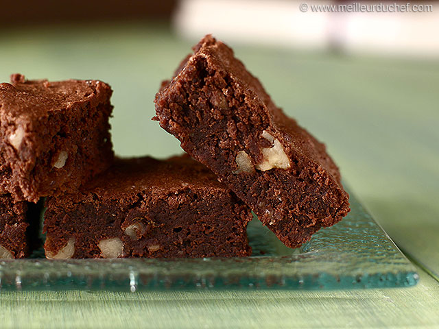 Brownies au chocolat noir  notre recette avec photos ...