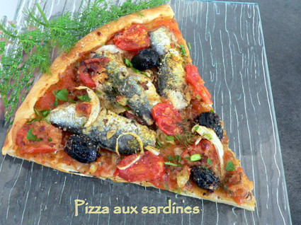 Recette de pizza aux sardines et tomates fraiches