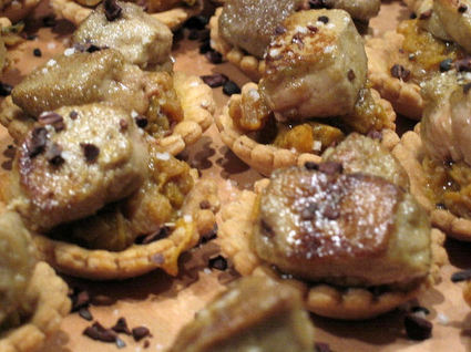 Recette de mini-tartelettes au chutney et au foie gras