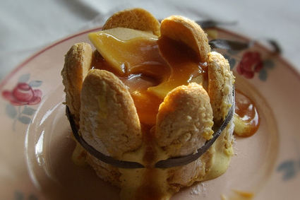 Mini charlotte aux pommes compotées cannelle et miel