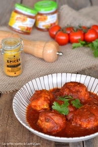 Recette de boulettes de poulet à la sauce tomate curry