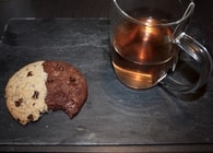 Recette de cookies ying  yang  nature et chocolat