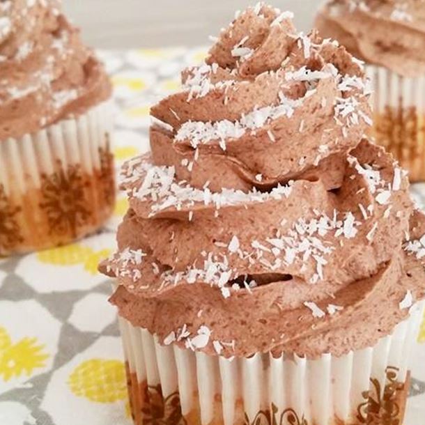 Recette muffins coco & chantilly chocolat