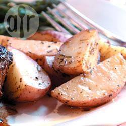 Recette pommes de terre nouvelles au romarin – toutes les recettes ...