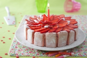 Recette de fraisier aux biscuits roses de reims facile