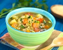 Recette soupe au quinoa et légumes