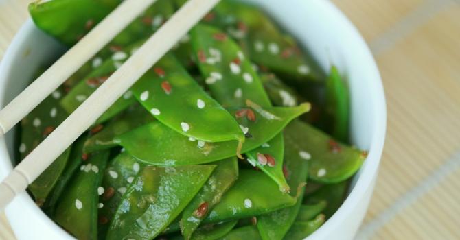 Recette de salade de pois mange-tout à l'asiatique