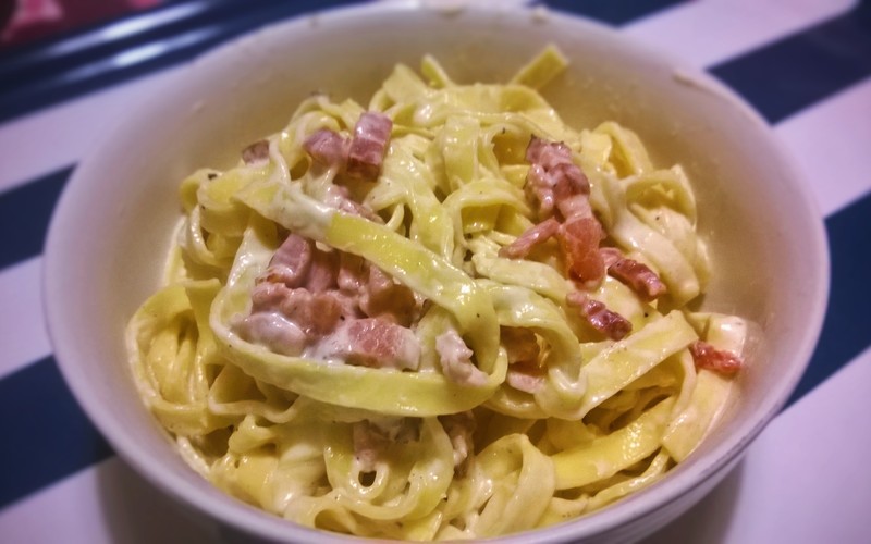 Recette tagliatelles carbonara à la muscade économique et facile ...