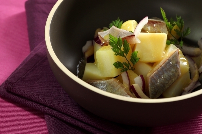 Recette de salade de pommes de terre aux harengs facile et rapide