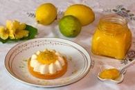 Recette de mini st-honoré glacé au citron et au lemon curd