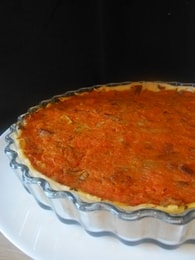 Recette de tarte aux carottes, lardons et curry