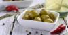 Recette de olives légères marinées au piment