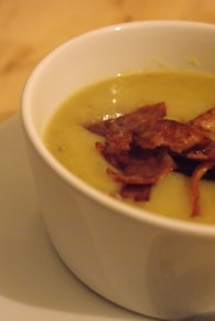 Recette de velouté de poireaux aux pommes de terre