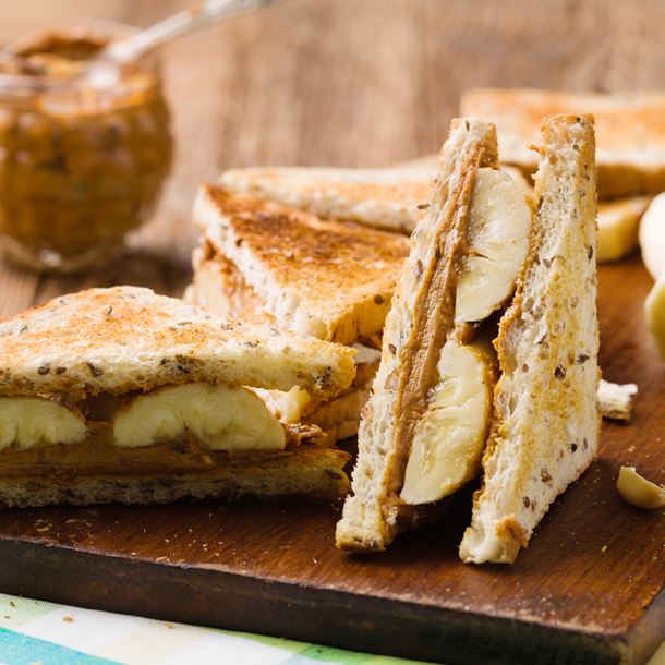 Recette sandwich banane et beurre de cacahuète