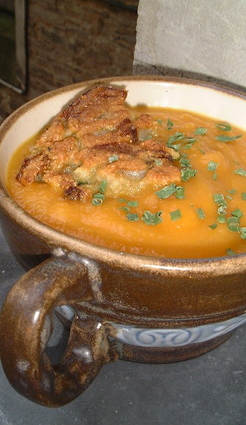 Recette de soupe toute carotte et croûtons d'endives