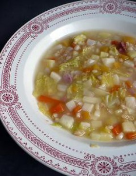 Soupe à l'épeautre et aux six légumes pour 8 personnes
