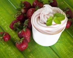 Recette chantilly au yaourt à la fraise