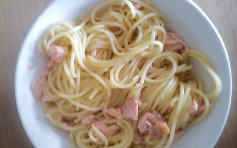 Recette spaghetti au saumon ! pas chère et rapide > cuisine étudiant
