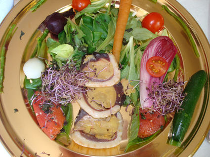 Recette de salade de magret au foie gras et mini légumes