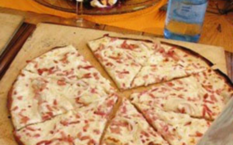 Recette tarte flambée traditionnelle pas chère et express > cuisine ...