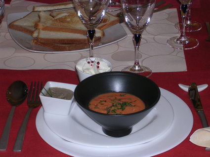 Recette de gaspacho de tomates et chantilly salée