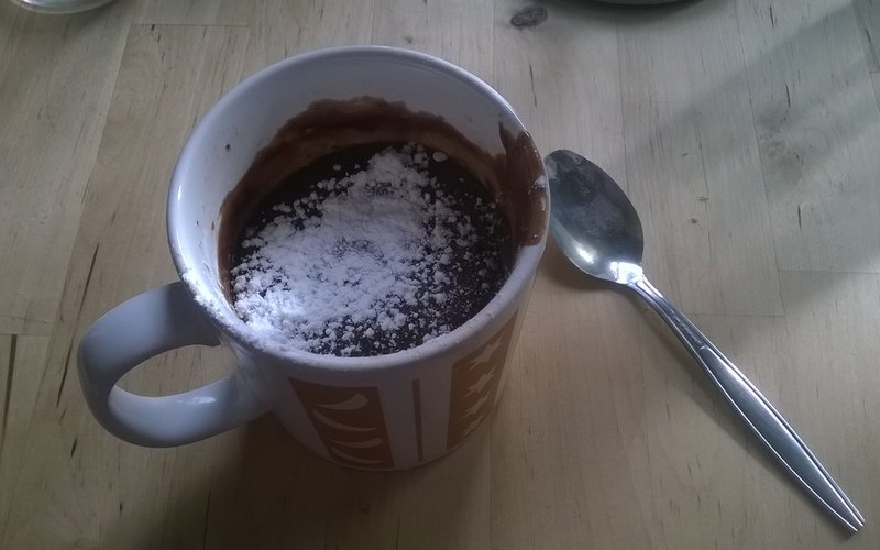 Recette mug cake coulant au chocolat (micro-onde) pas chère et ...